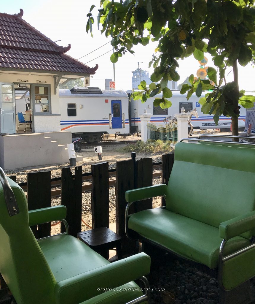 Perfect Train Spotting Seats At Loko Cafe