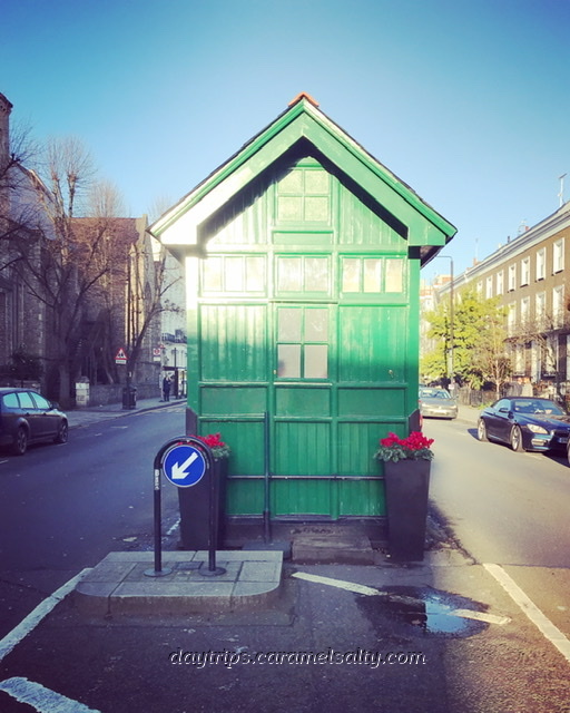 Taxi Shelter Cab on Kensington Park Road