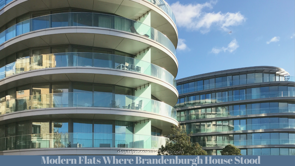 The Flats in Fulham Reach in place of Brandenburgh House